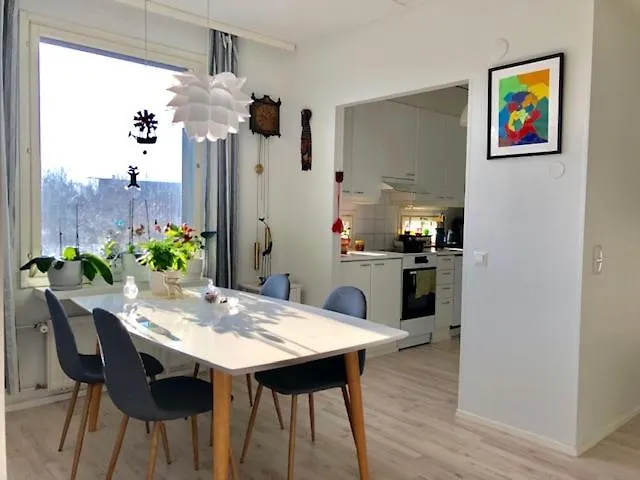 Cozy Room In The Shared Apartment Helsinki Homestay